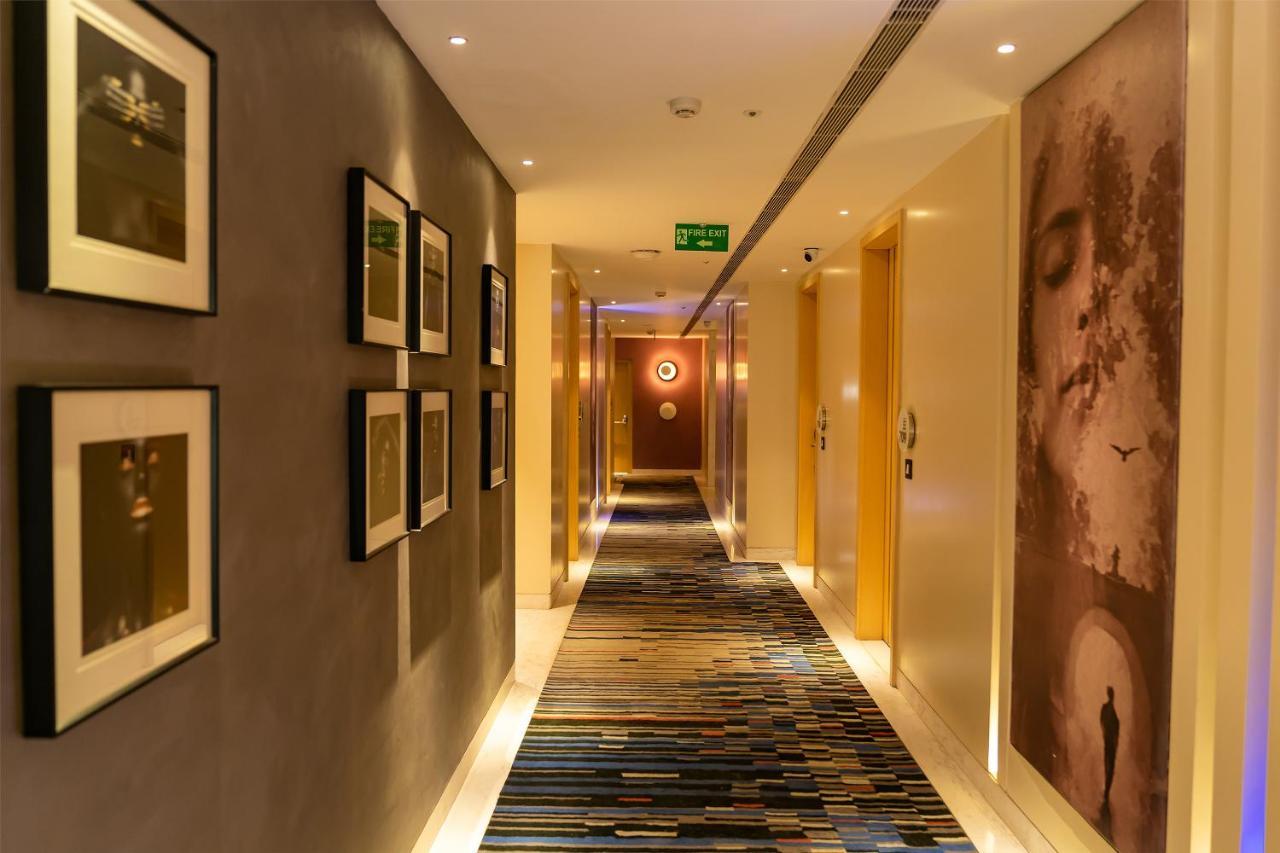 Beyzaa Hotel And Suites Calcutta Extérieur photo