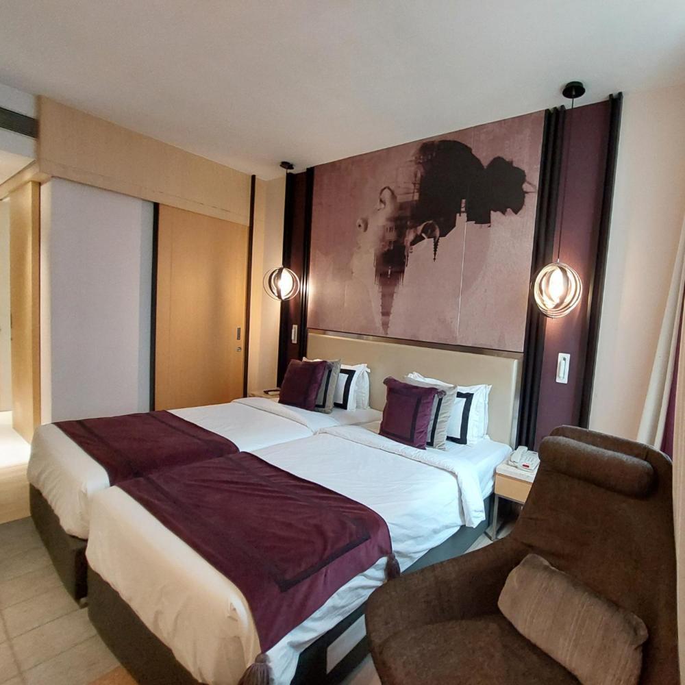 Beyzaa Hotel And Suites Calcutta Extérieur photo